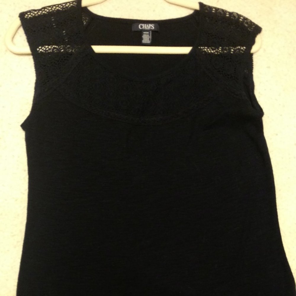 Sleeveless knit top